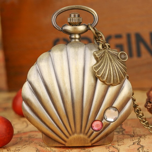 Nytt mode Watch Mermaid Shell Unikt glänsande metall kammussla case Kristallhänge Halsband Superb klocka + skaltillbehör för kvinnor tjejer Bronze