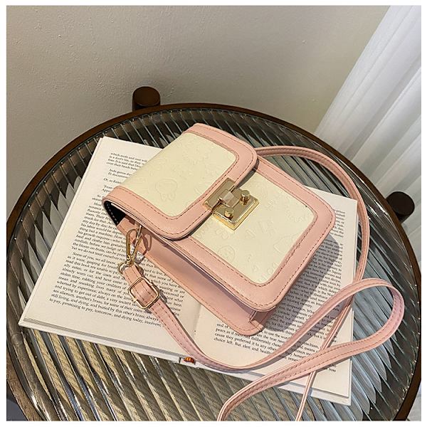 Detta Års Populära Väska 2022 Ny Trendy Väska Kvinnors Avancerade Textur Crossbody Telefon Väska Moderiktig All-Match Liten Kvadratpåse Väskan Black