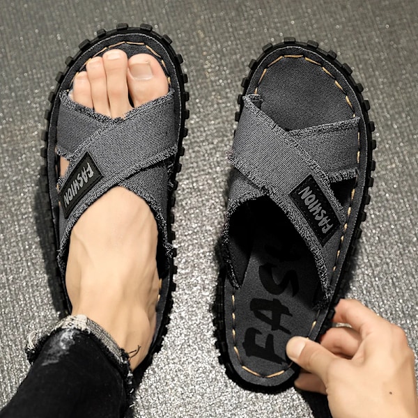 Män Sommaren Canvas Tofflor Mode Tyg Hem Mäns Tofflor Utomhus Gummi Platt Män Sandaler Casual Slides House Floor Toffpare Grey 43