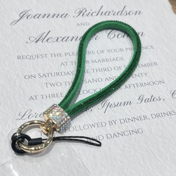 Luova timanttirannekoru matkapuhelin ketju värillinen glitter strassi riipus kädessä ketju puhelin lanyard koru green