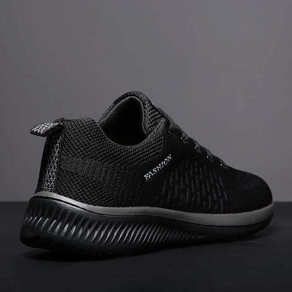 Män Löpande Sneakers Kvinnor Lättviktiga Sport Skor Klassisk Mesh Andningsbar Casual Skor Man Mode Moccasins Sneaker black 43