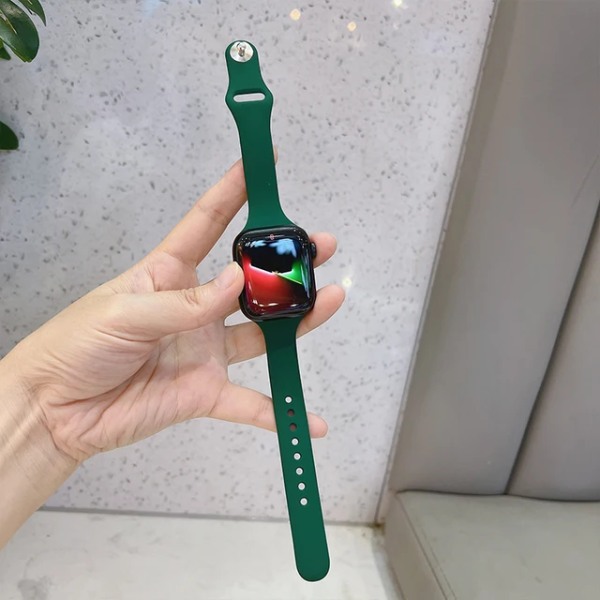 Smal silikonrem för Apple Watch -band 40mm band 41mm 45mm correa 38mm 44mm 49mm Sportarmband iWatch serie 8 7 6 5 se 4 3 2 20 green 42mm 44mm 45mm 49mm