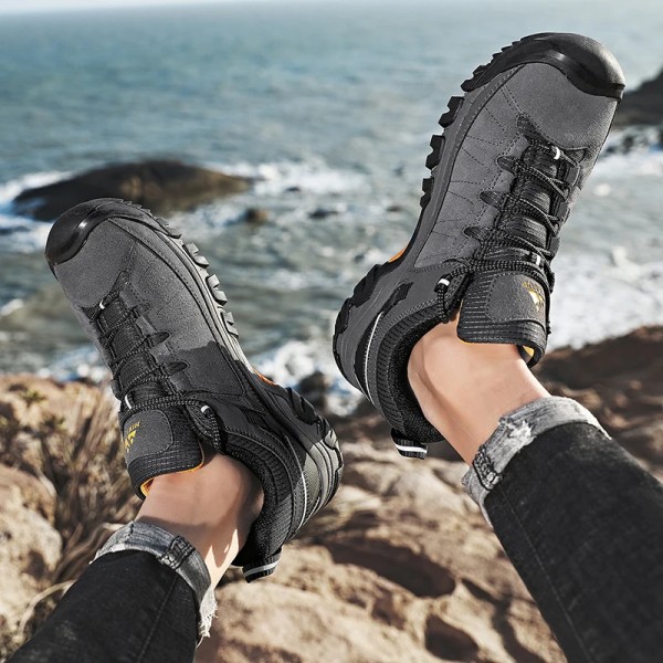 Nya högkvalitativa vandringsskor för män Slitstarkt läder Klätterskor Utomhusvandring Sneakers Gummisula Fabriksuttag Khaki 40