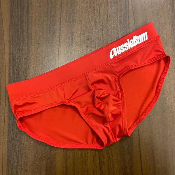Män Triangel Underkläder Låg modell Mode Öka kapsel elasticitet Kroppsväska Kram Bekväma byxor Slip Dropshipping C red L