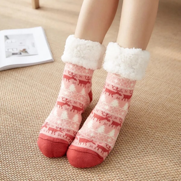 Christmas Fuzzy Fluffy Socks Dam Vinter Plysch Mjukt Golv Kvinna Anti Halk Non Grip Tofflor Kort strumpa Hjort Älg 2023 Ny present deer pink One Size