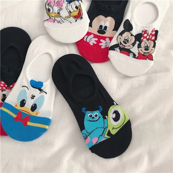 5 Par Disney Summer Casual Søde Kvinder Sokker Dyr Tegneserie Mus Ankelstrømper Blød Bomuld Usynlige Sjove Strømper Størrelse 34-40 Light Brown