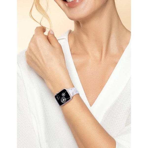 Maskros Tvåfärgsgraverat blomband för Apple Watch Band 41 mm 40 mm 38 mm silikonrem för iWatch 9/8/7/SE/6/5/4/3 Lavender Black 41mm 40mm 38mm