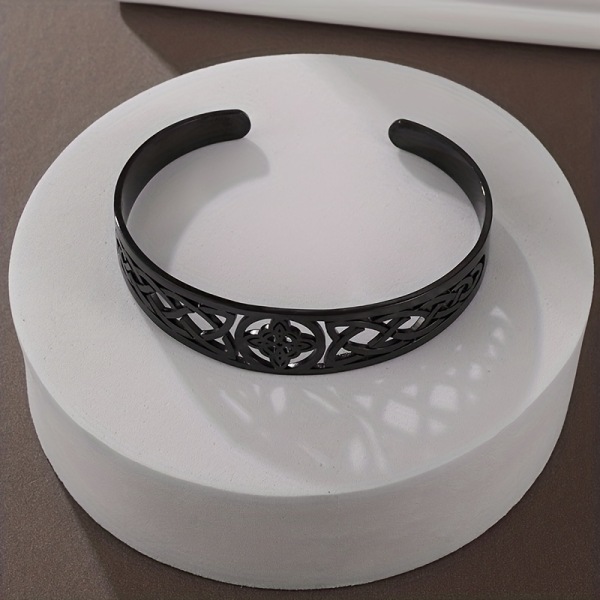 Häxknutarmband för kvinnor i rostfritt stål Justerbar öppen manschettarmband Celtic Witchcraft Amulett Smycken Födelsedagspresent för män Black