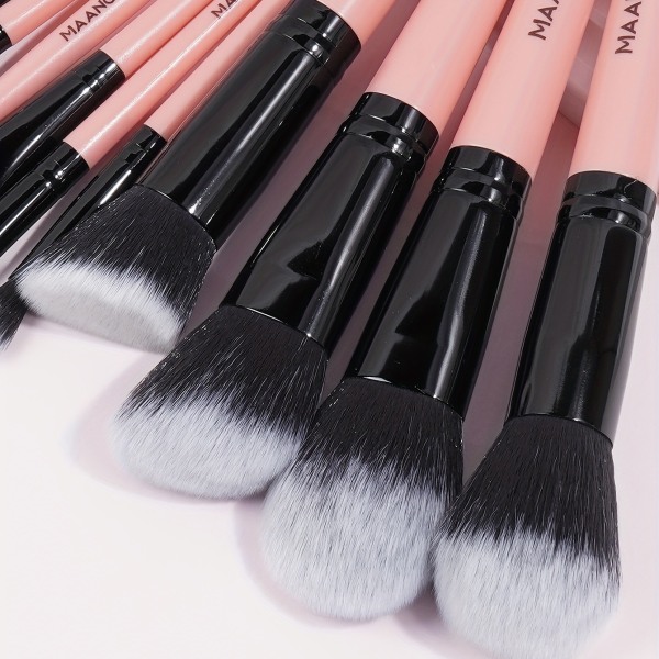 Professionell 12 st Makeup Brush Set Premium Synthetic Kabuki Foundation Blending Face Powder Blush Concealers Ögonskuggor Borstar För Makeup Nybörjare MAG51367FH+51434MH