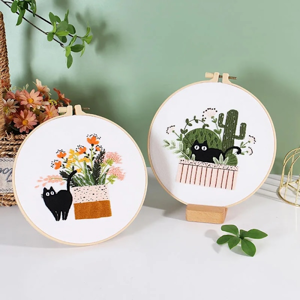 Nyt Diy Broderi Nålverktyg För Nybörjare Hem Sy Hantverk Kit Broderier Set Blommor Växter Katt Mönster Handgjort 1PC Plastic Hoop No Hoop