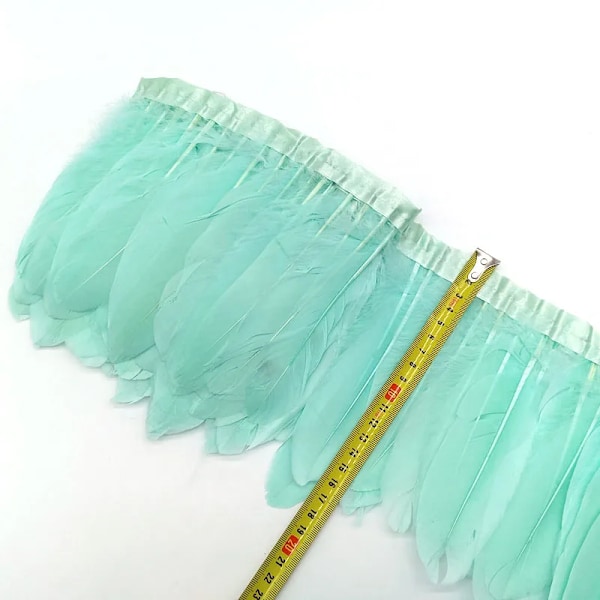 2 meter Gæssefjer Kant Trim Plumes DIY Nålarbejde Tilbehør Syning Bånd Til Bryllupskjole Dekoration Håndværk 15-20cm Mint Green feathers 2meters