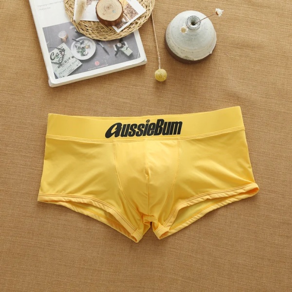 Män Triangel Underkläder Låg modell Mode Öka kapsel elasticitet Kroppsväska Kram Bekväma byxor Slip Dropshipping boxer yellow M
