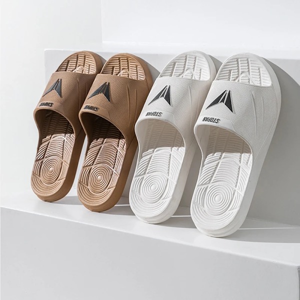 Nye Sommer Mænds Tøfler Casual Udendørs Strand Slippere Pvc Blød Sål Hjem Indendørs Flip Flops Anti Slippa Badeværelse Slipp Sandaler White arrow 42-43(suggest 41-42)