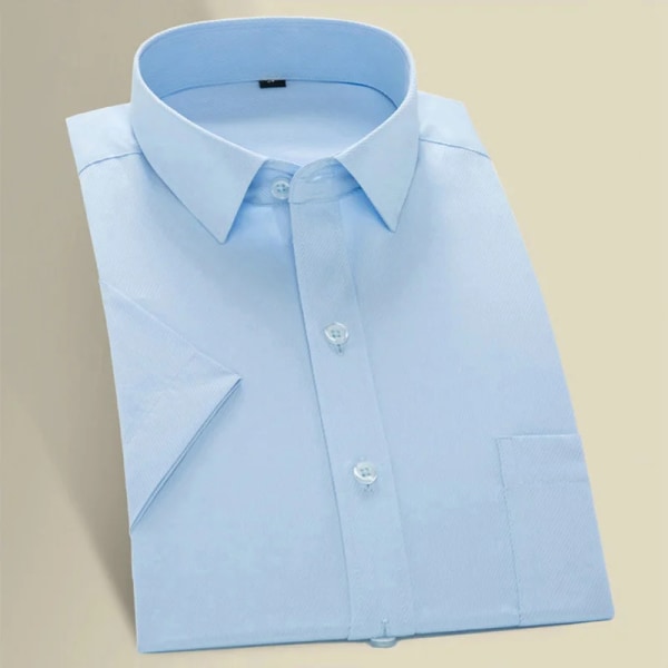 Plus Size 9XL Ny högkvalitativ, icke-strykningsfri herrskjorta sommarkortärmad solid herrkläder Normal passform affärsskjortor Blue 47-8XL