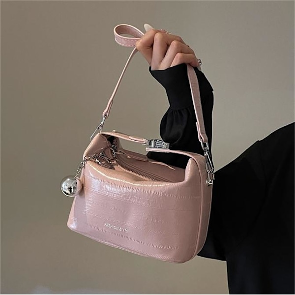 Fashion Hand Bag Miumiu Bag Damväskor 2024 Sommar Ny Enkel All-Match Liten Fyrkantig Väska Hög Sense Trendig Crossbody Bag Pink