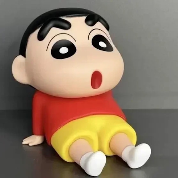 Kawaii Crayon Shin-Chan Boochan Telefonhållare Skrivbords Anime Dekorationer Titta på TV Cartoon Telefonstöd Söt Docka Flickor Presenter 2PCS 05