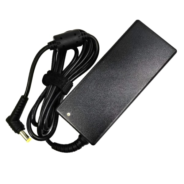 19V 3,42A 65W 5,5*1,7mm AC Laptop Laddare Adapter För Acer Aspire 5315 5630 5735 5920 5535 5738 6920 6530G 7739Z Power Adapter with UK plug