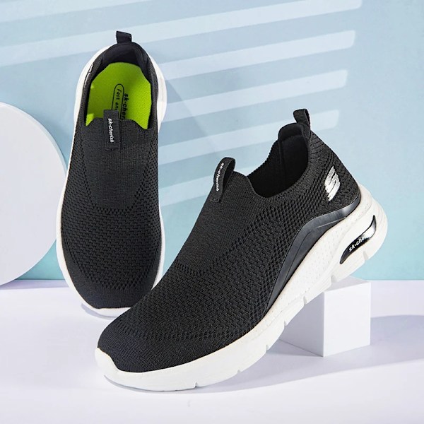 Flygande Herr Sport Löparskor Mode Andningsbar Bomull Skosnören Ökad Klack Sneakers Mesh Casual Sportskor Black white 39