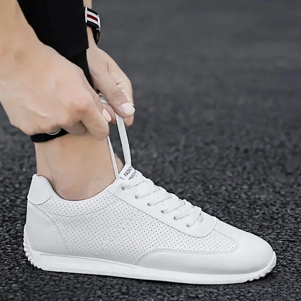 Men Sneakers Andas Classic Casual Skor Man Tennis Sneakers 2024 Nytt I Utomhus Bekväma Mesh Män Skor Tenis Mascule In White (hole) 38