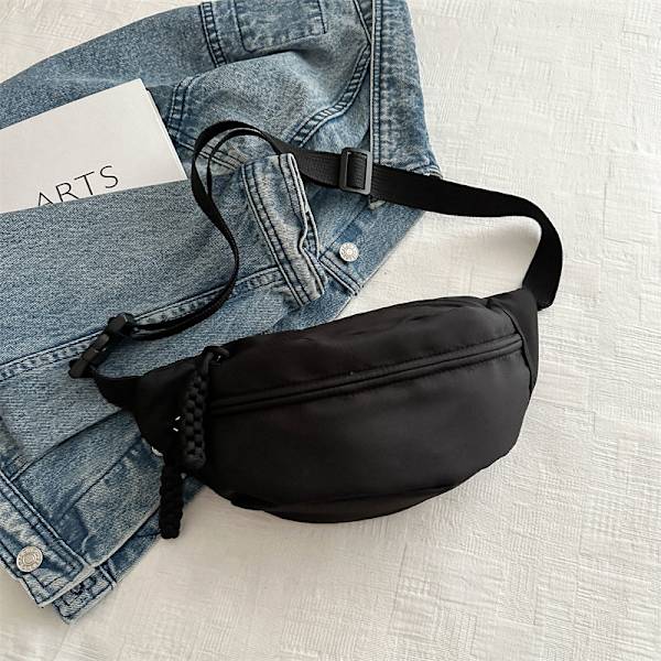 Sommar Casual Candy Färg Axel Dumpling Väska 2024 Ny Trend Neutral Daily Chest Bag Estetisk Mode Crossbody Väskan Green
