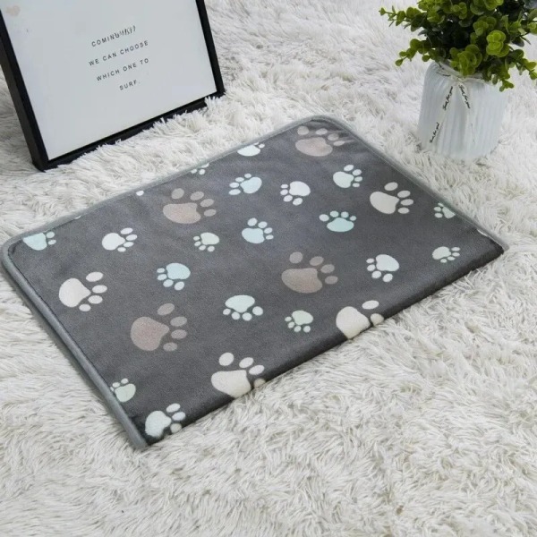 Förtjockad husdjursfilt av fleece All Seasons Universal Cat Dog filt Print Design Pet Supplies 280g gray Big Dog paw blanket s -(60*40CM)