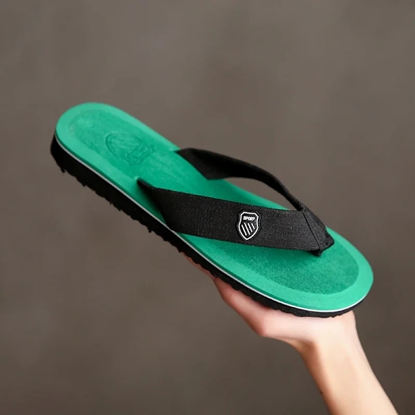 Nya Sandaler Skor Män Sommar Män Flip Flops Hög Kvalitet Strand Sandaler Anti-Slip Hombre Casual Skor Man Tompar Chocolate 38