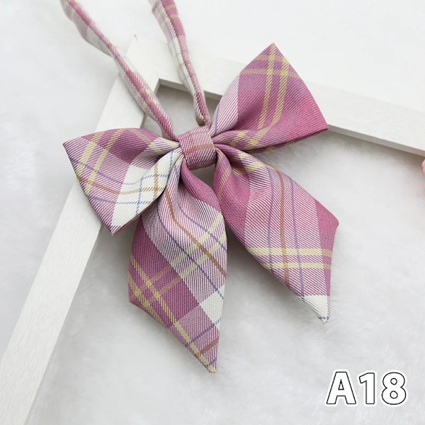 Feminine Plaid Bowtie Casual Låg Slips För Kvinnor Uniform Krage Butterf Bowknot Vuxen Check Båge Slips Cravats Flicka Båger A18