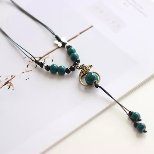Qingge Handgjord Etnisk Tröja Kedja Mode Retro Lång Halsband Keramisk Multi-Layer Långa Konstnär Simple Spot Green