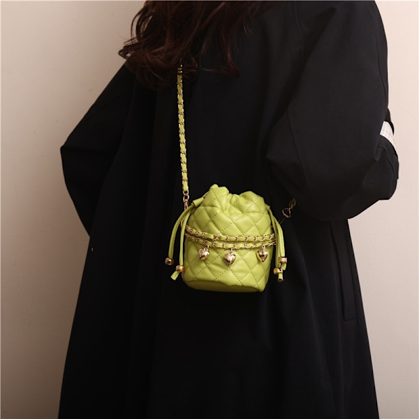 Specialintresse Design Liten Väska Kvinna 2023 Vinter Ny Godis Färg Rhombus Kedja Väska Mode Axelpåse Mini Bag Tid White
