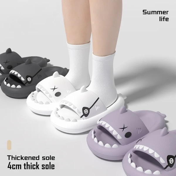 Comwarm Pirate Shark Toffpar Kvinnor 2023 Sommaren Tecknade Plattform Toffpar Män Utomhus Par Strandskor Hus Kvinnors Flip Flop Black 40-41(fit39-40)