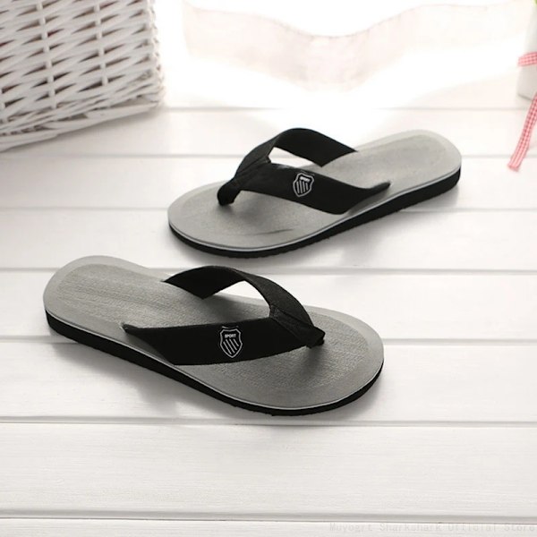 Afslappet Tøfler Til Mænd Flip Flops Strand Sandaler Sommer Non-Slip Flade Slides Mænd Tøfler Indendørs Sko Mand Mand Mand Slip Perre Gray 42(26cm)