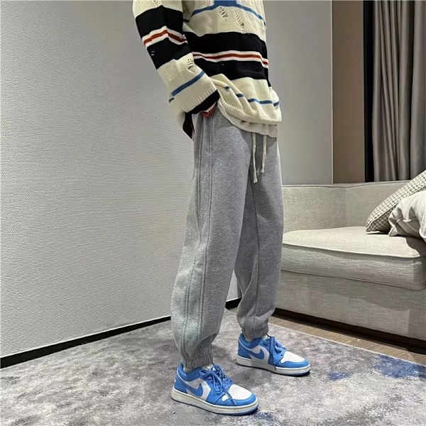 Talvi Velvet Sweatpants Miesten Korealainen-Tyyli Trendikäs Loose Tappered All-Matching Opiskelija Bred Ben Casual Track Uudet Housut Grey M