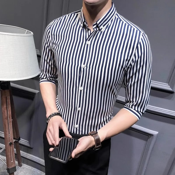 2023 Nya skjortor för män Kläder för män Koreansk Slim Fit Halvärmad Skjorta Herr Casual Plus Size Business Formell Wear Chemise Homme 5XL black L      51 to 57kg