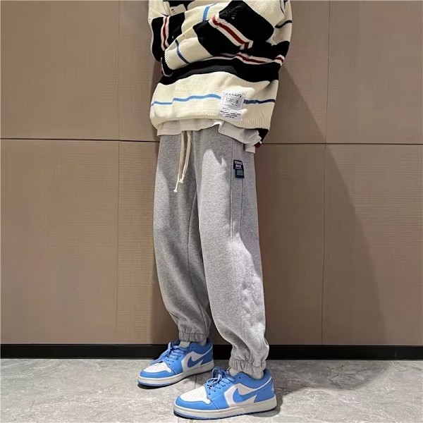 Talvi Velvet Sweatpants Miesten Korealainen-Tyyli Trendikäs Loose Tappered All-Matching Opiskelija Bred Ben Casual Track Uudet Housut Black XXXL