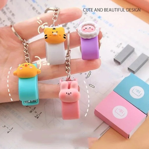 Cartoon Mini Stapler Keychain Kawaii Animal Trumpet Stapler Bok Papper Bindning Maskiner Studentstation Söt Skrivbord Tillbehör G