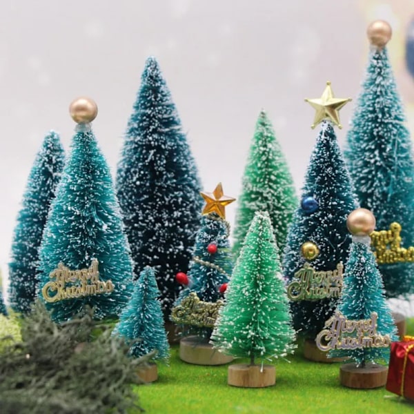 Mini Julgran Fake Snö Frost Pine Träd Xmas Hem Tabell Miniatyr Landskap Ornament Livlig Julgran Inredning Pyst A 24PCS