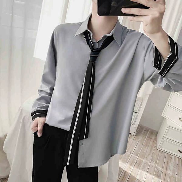 2022 Forår og sommer ny slips skjorte langærmet akademi stil mænds løs hår stylist mode mærke vedhæng trøje plus størrelse Black M