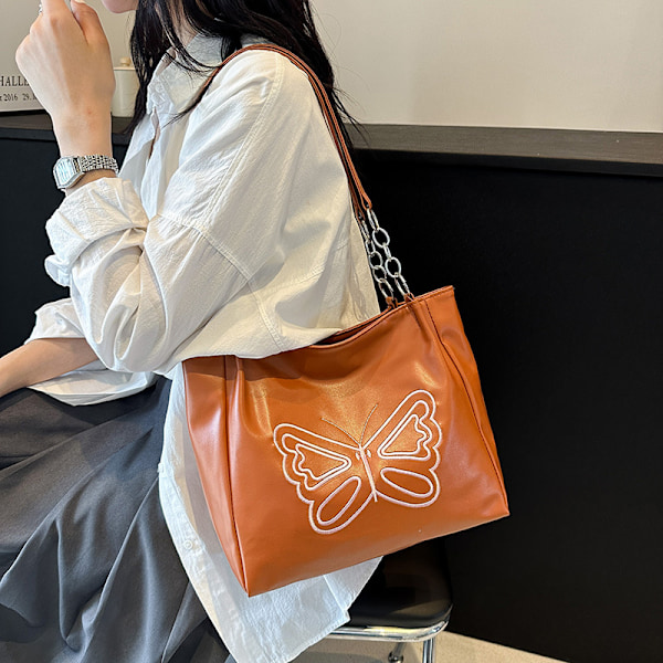 Stor Kapacitet Underarm Väska För Kvinnor Nya 2024 Mode Hand Väska Western Style Butterfly Klass Pendlare Tote Kvinna Black