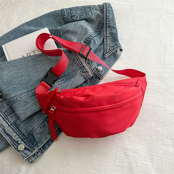 Sommar Casual Candy Färg Axel Dumpling Väska 2024 Ny Trend Neutral Daily Chest Bag Estetisk Mode Crossbody Väskan Lake Blue