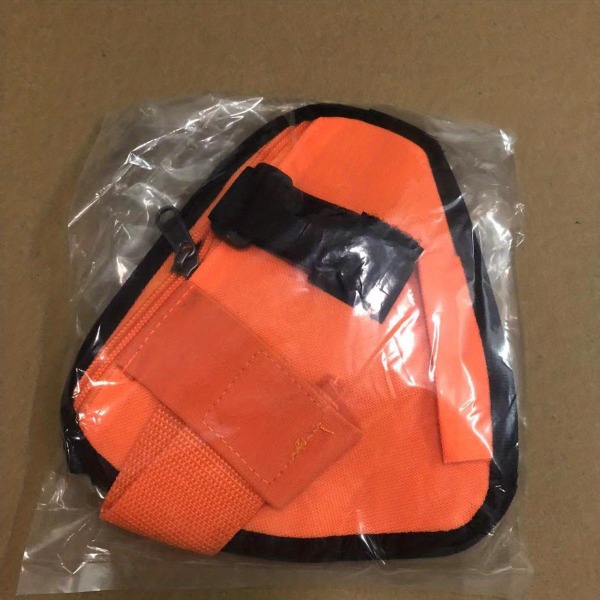 Walkie Talkie Bröstsele Axelradiohölster Bröstpaket, justerbar ficka Tvåvägsradiohölster för Baofeng UV-5R UV-13 PRO Orange