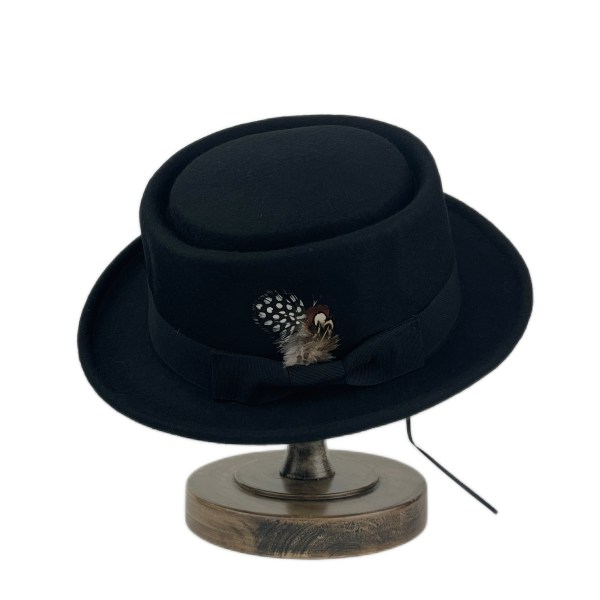 Brittiska Fedora-hattar, kortbrättad tweedjazzmössa för män Elegant mössa i ylle med fjädertillbehör, perfekt val för presenter