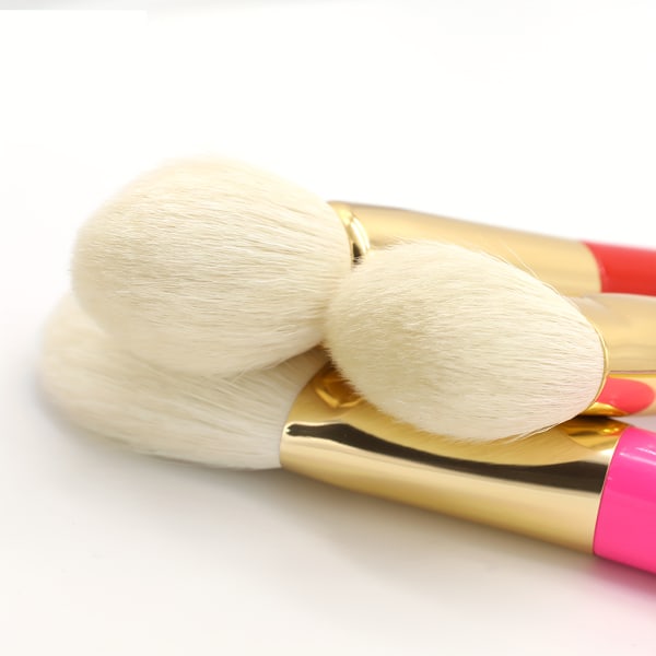 Professionell 19st färgglad set Sminkborstar med påse Premium syntetisk Kabuki Foundation-borste som blandar ansiktspulver