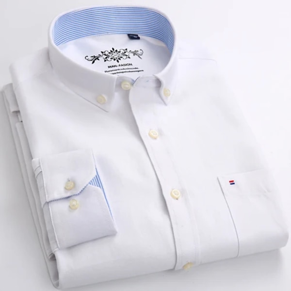 Herrmode långärmad massiv Oxford-skjorta Single Patch Ficka Enkel design Casual Standard-fit Button-down krage skjortor WHITE 44