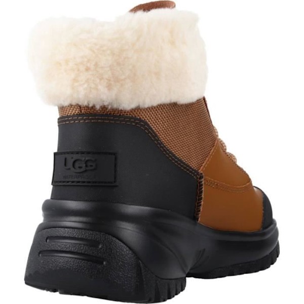 UGG W YOSE FLUFF V2 Brun kastanj 36