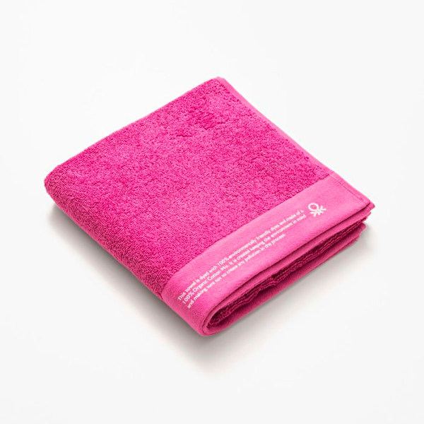 Benetton ORGÁNIC BE Fuchsia håndklæde 50 x 90 cm Pink Fuchsia