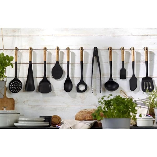 Écumoire - STAUB - 31 cm - Sort silikon - Akacietræ - Varmebestandig 220°C Svart