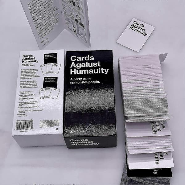 Cards Against Humanity -korttipeli, seurapeli