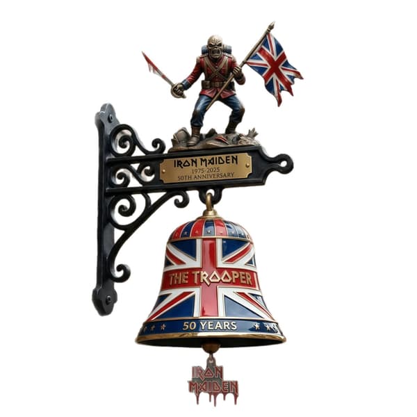 3D Resin Eagle Door Knocker Fantasy-Inspired Iron Lady Team Decorative Craft Jimmy Buffett's sitting posture