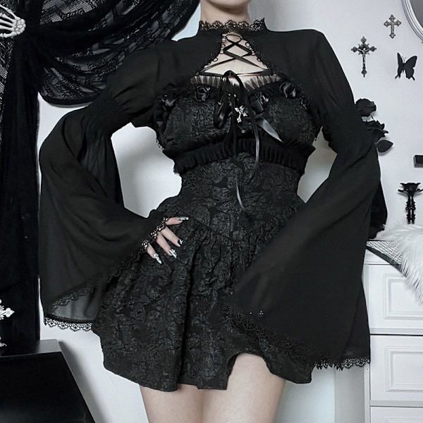 Gotisk Elegant Spetsad Kort Topp med Snörning - Grunge Chiffon Blus med Flareärmar - Svart Emo Alternativ Överdel för Kvinnor L