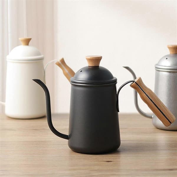 Hvit Hell Over Kaffekjele 650ml Rustfritt Stål Lang Tut Trehåndtak